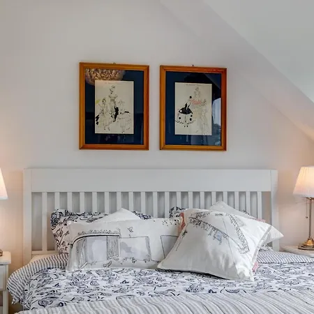 Alloggio in famiglia 54 *